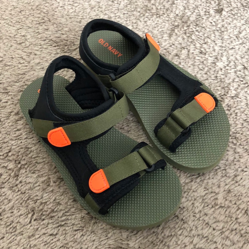 Old Navy Kids Velcro Strap Water Sandals